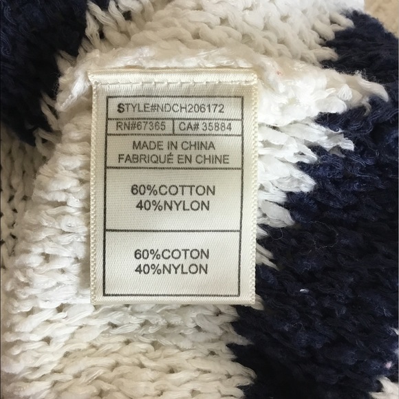 Cupcakes & Cashmere Madden Stripe Sweater  Blue White Pink  Size Large - Picture 7 of 7